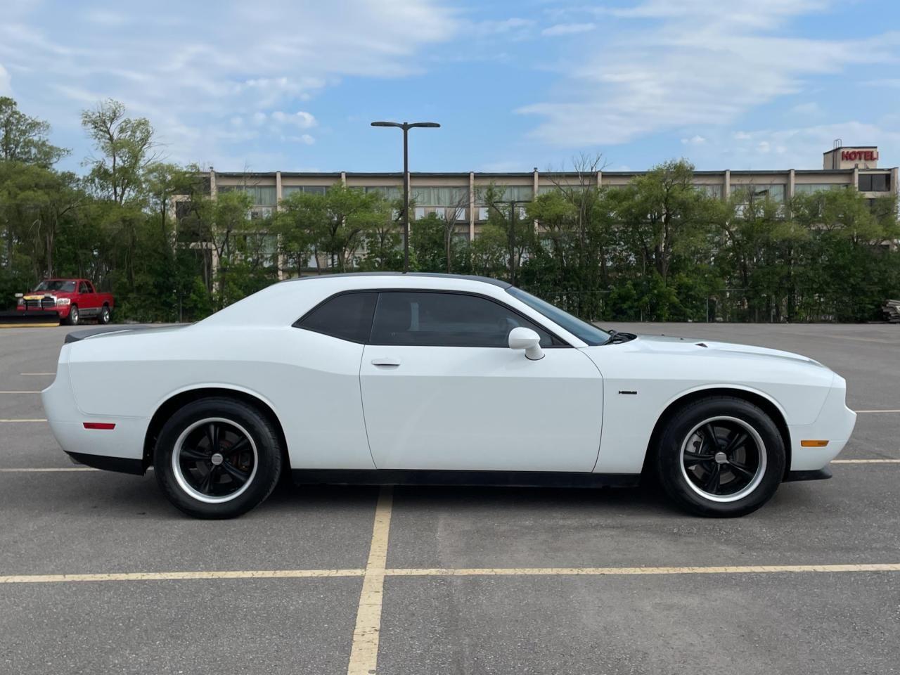 2013 Dodge Challenger R/T-1