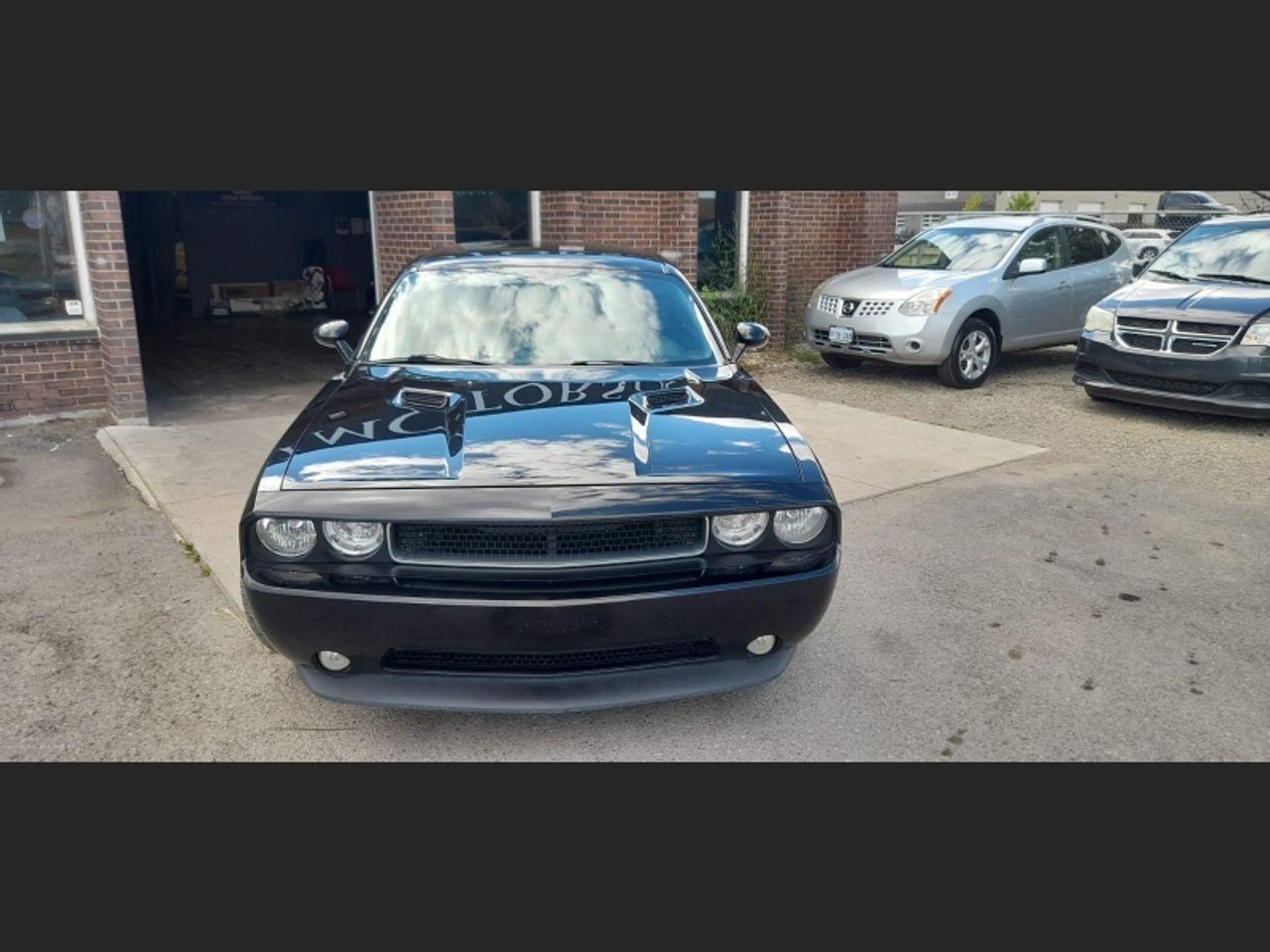 2013 Dodge Challenger SXT-1