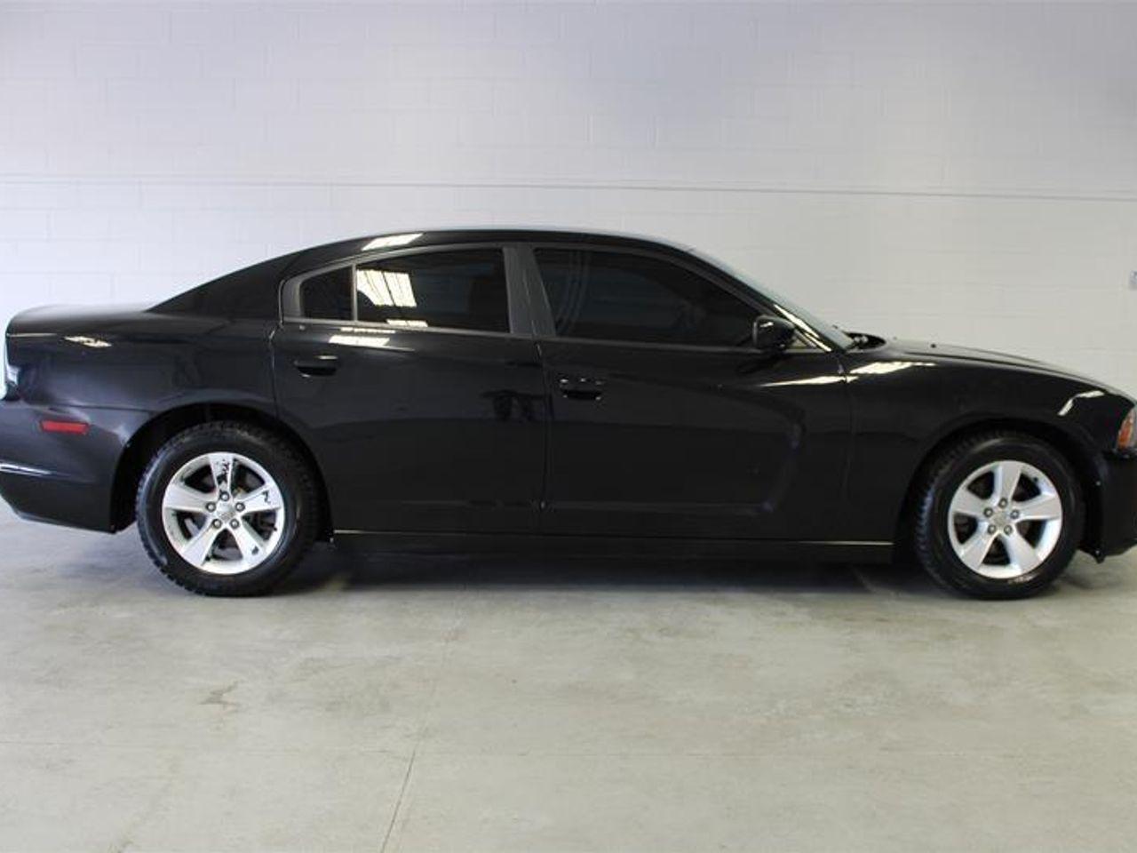 2013 Dodge Charger SE-0
