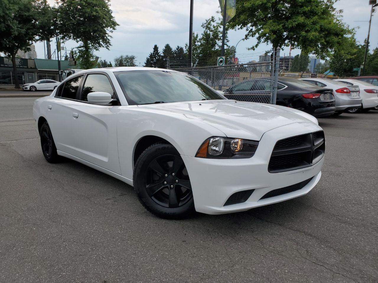 2013 Dodge Charger SE-1
