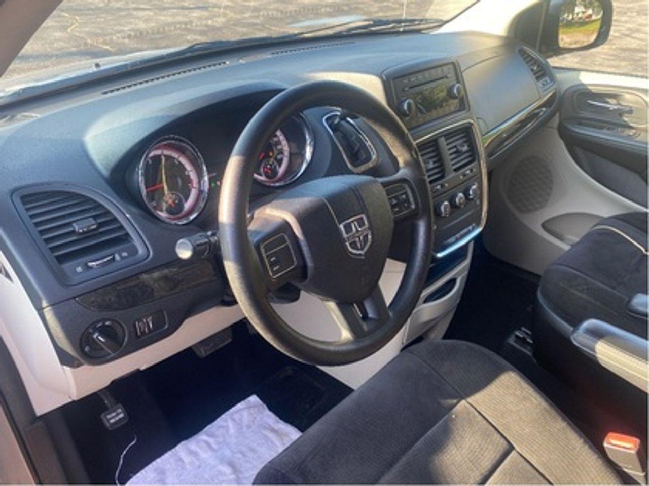 2013 Dodge Grand Caravan SE-3