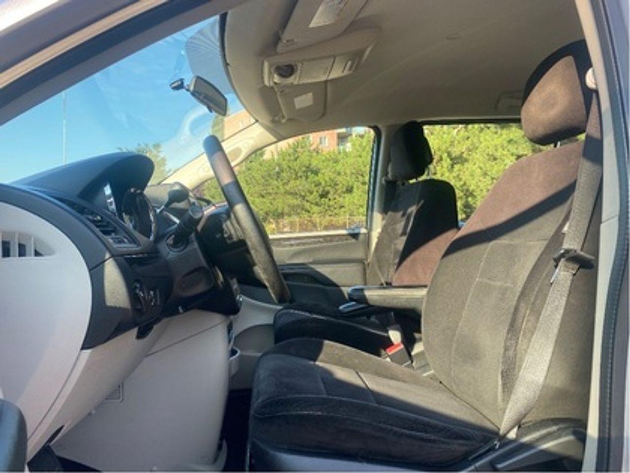2013 Dodge Grand Caravan SE-4