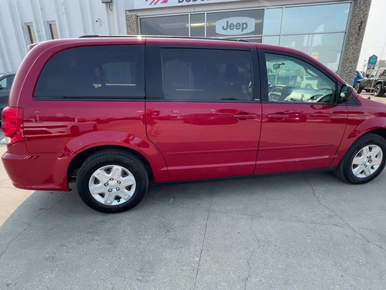 2013 Dodge Grand Caravan SE-1