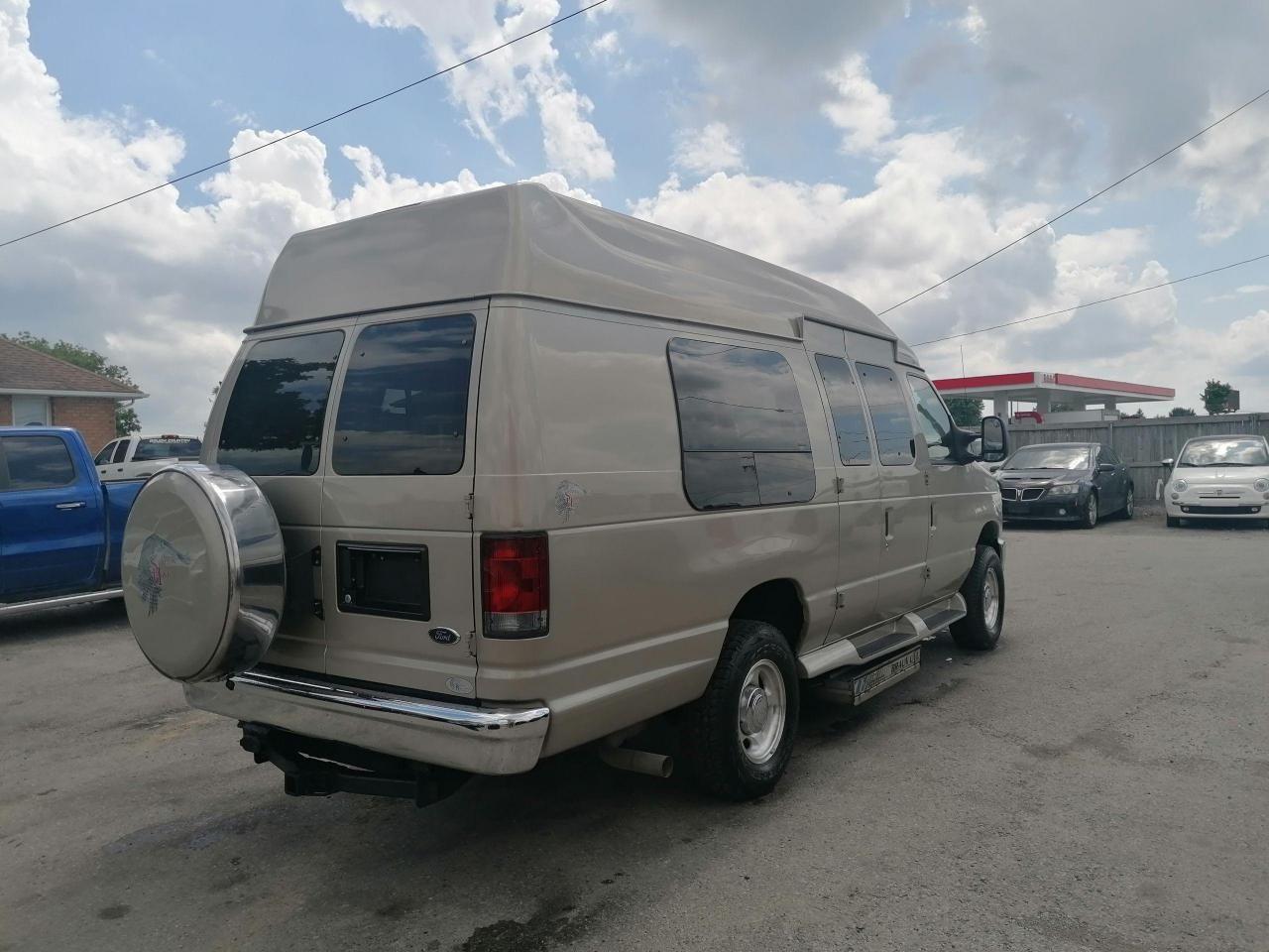 2013 Ford Econoline -4