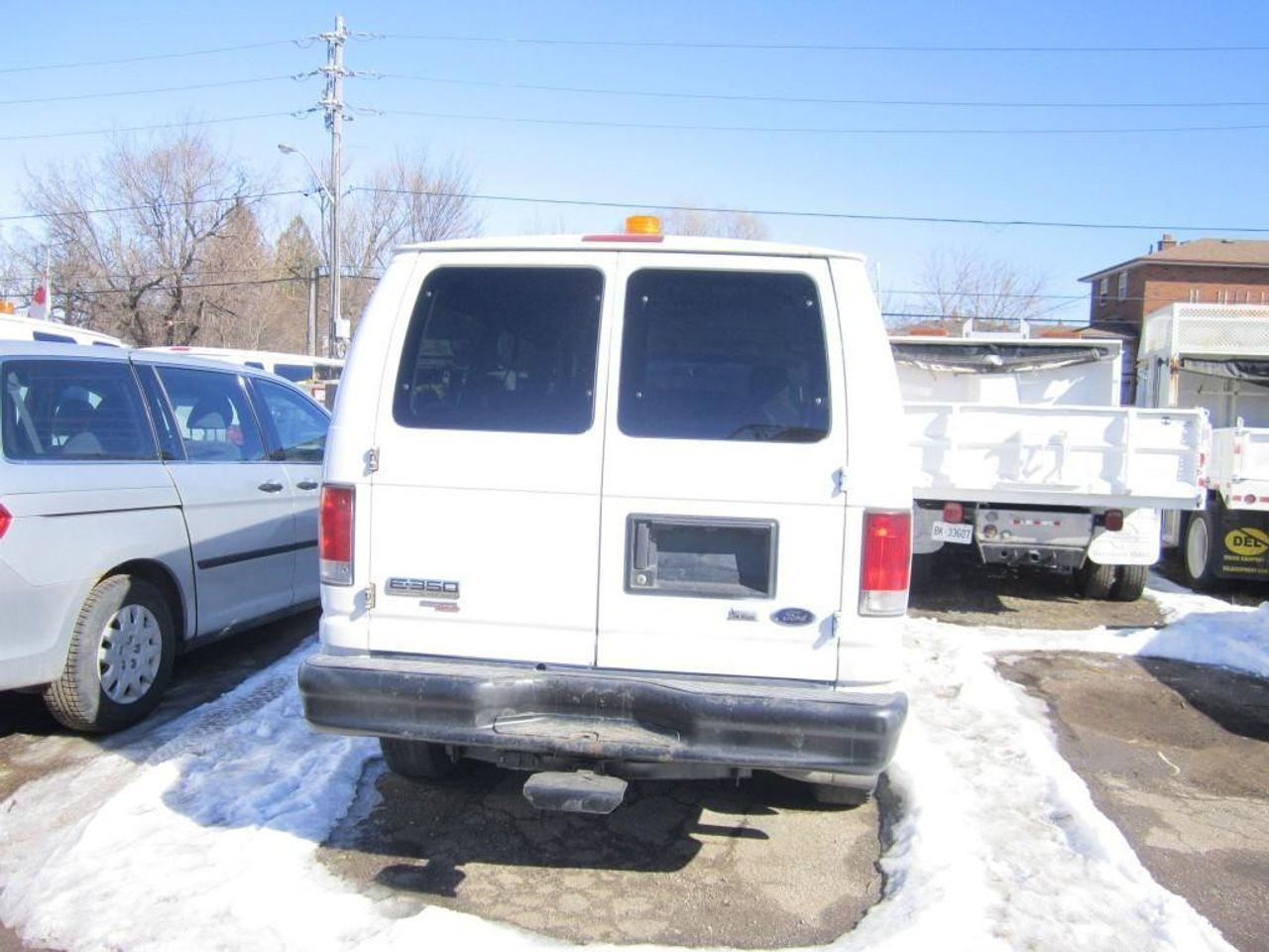 2013 Ford Econoline -4