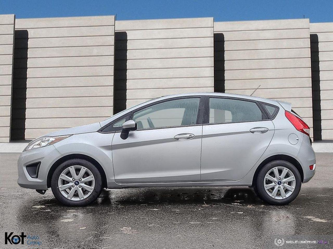 2013 Ford Fiesta SE-2