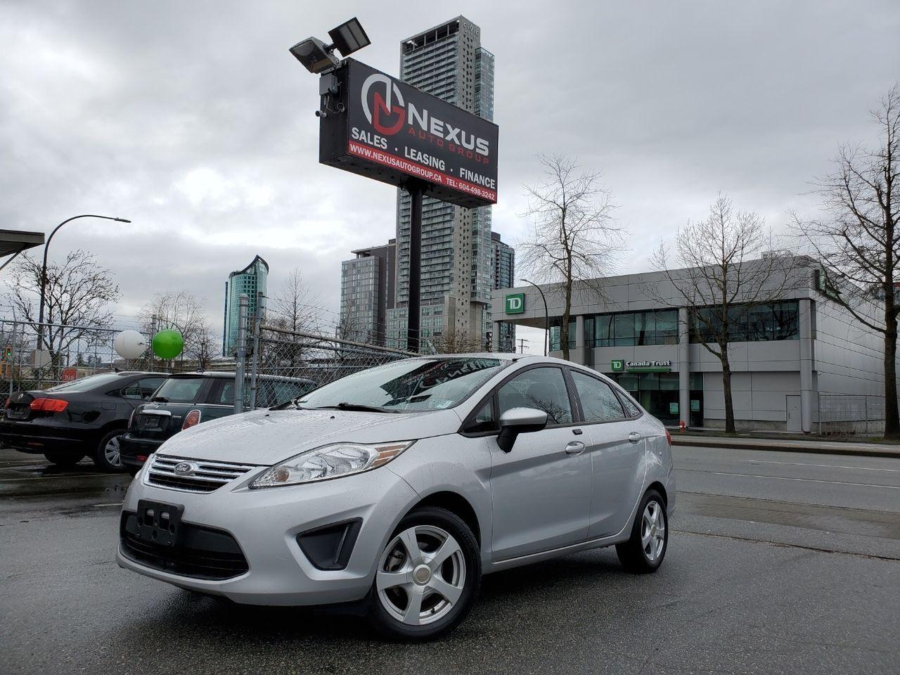 2013 Ford Fiesta SE-0