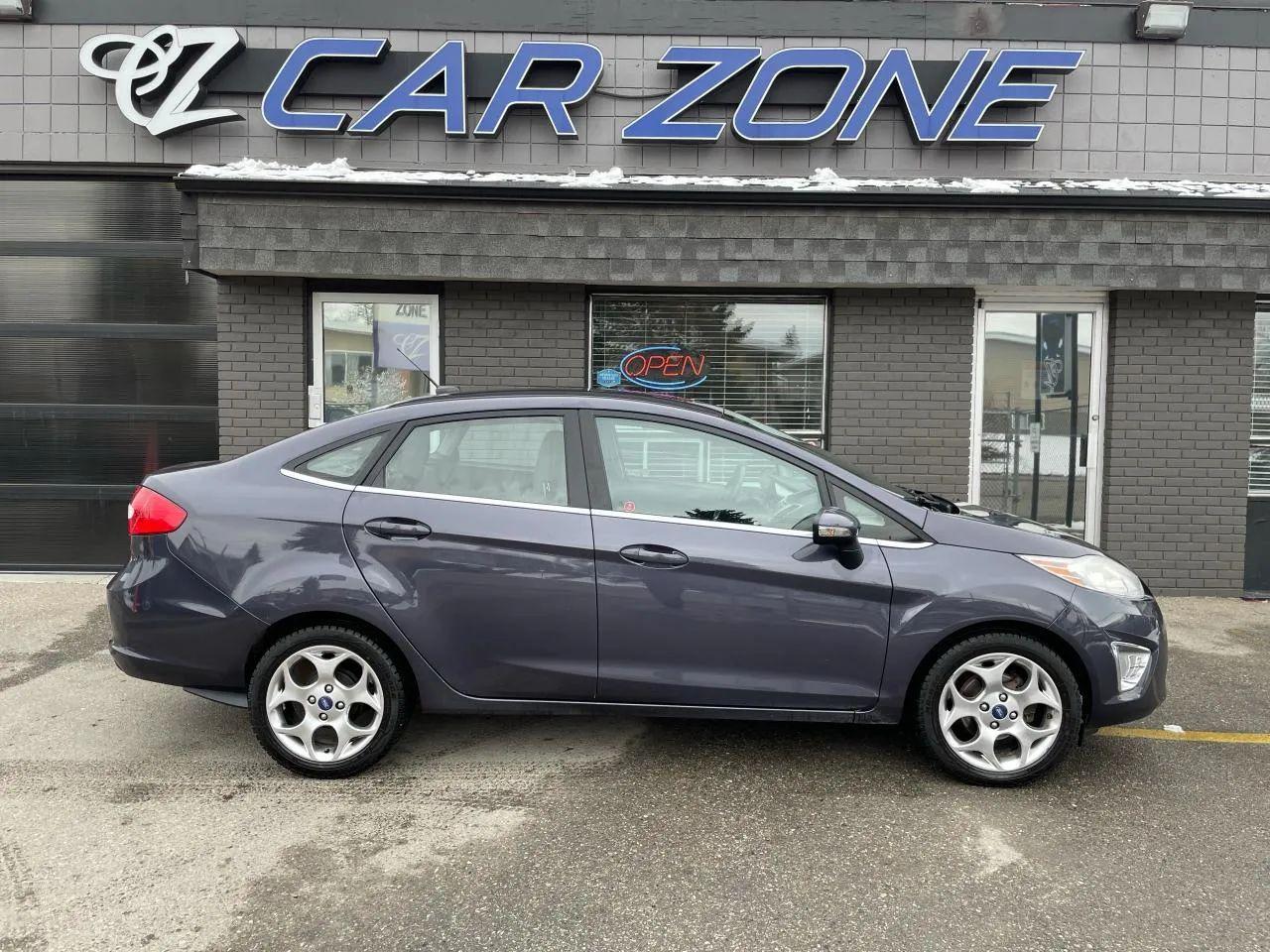 2013 Ford Fiesta Titanium-2
