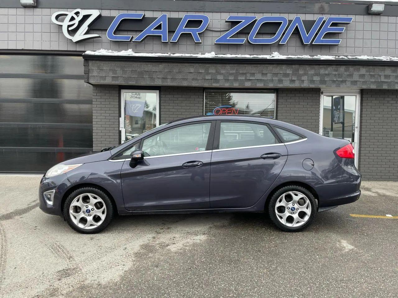 2013 Ford Fiesta Titanium-4