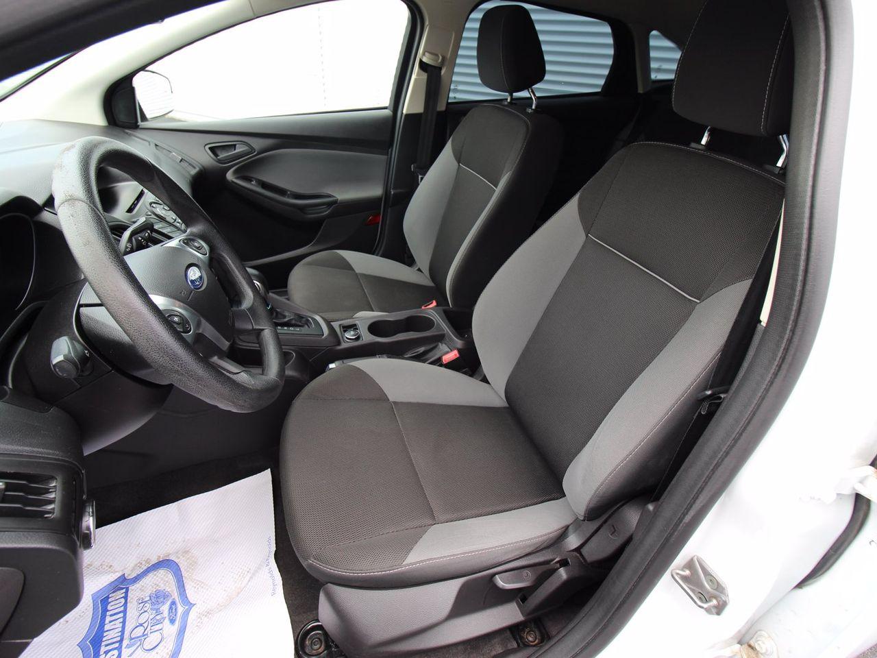 2013 Ford Focus S-2