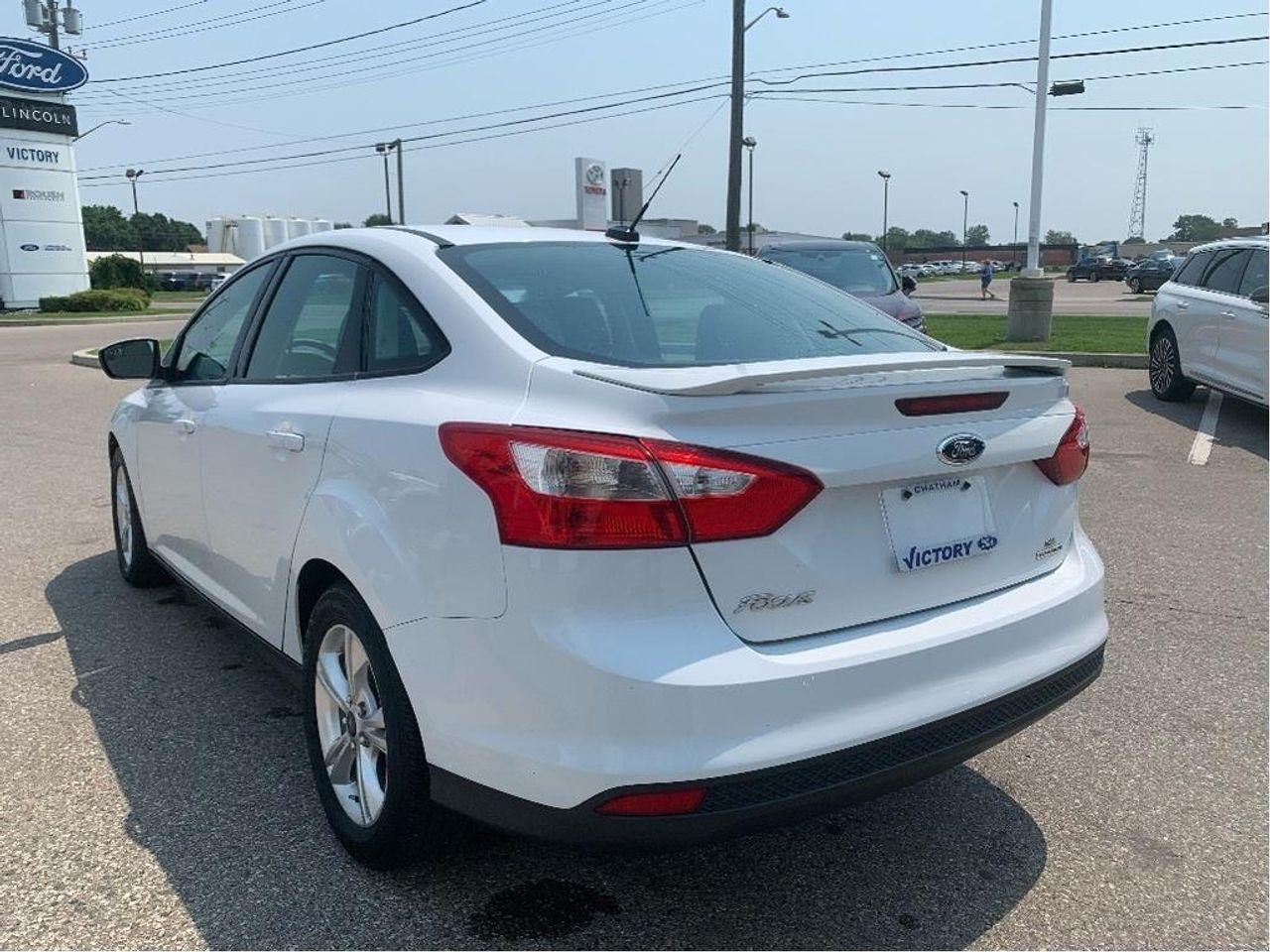 2013 Ford Focus SE-4