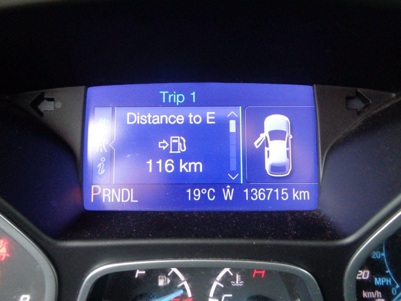 2013 Ford Focus SE-3