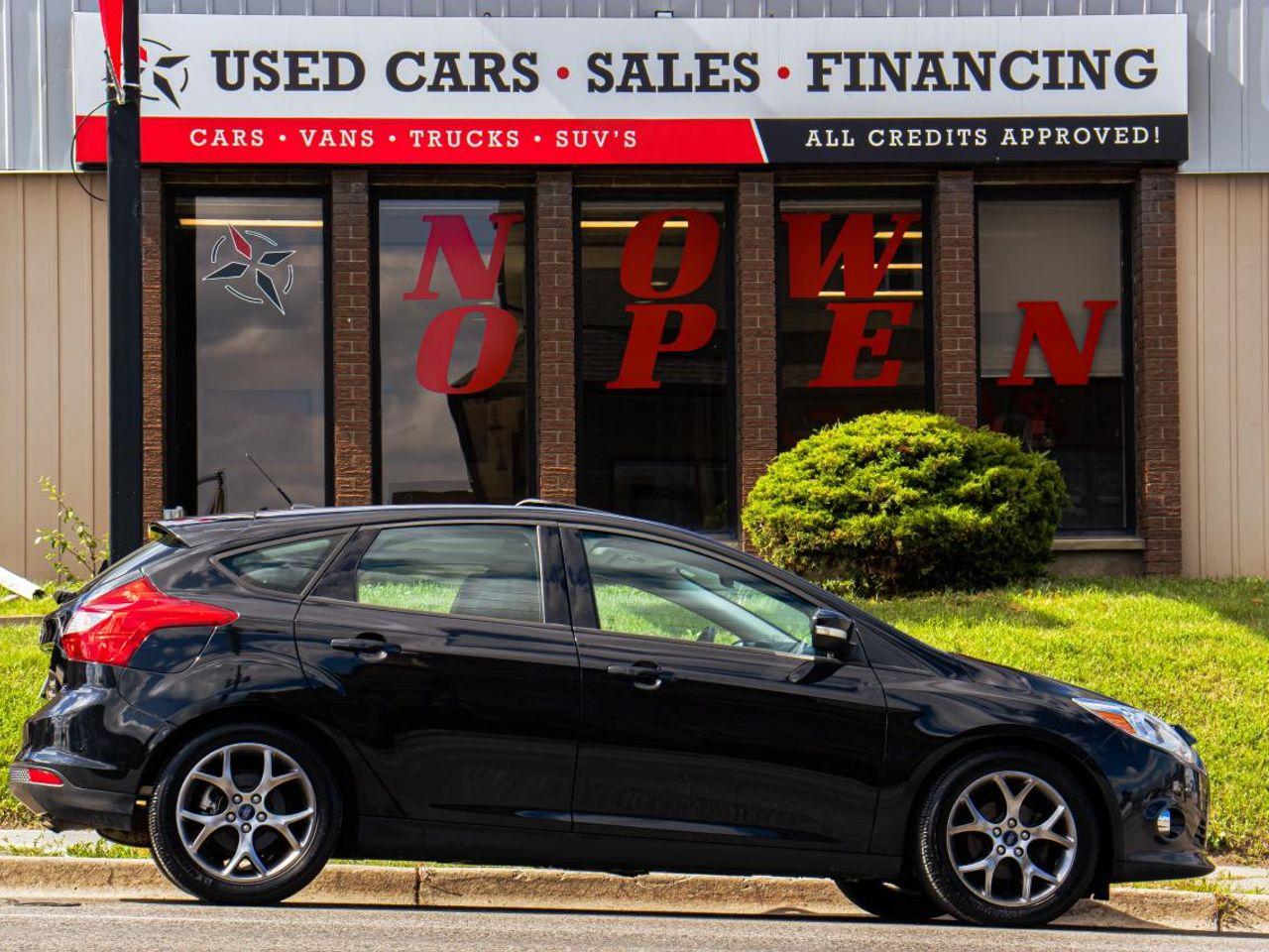2013 Ford Focus SE-0