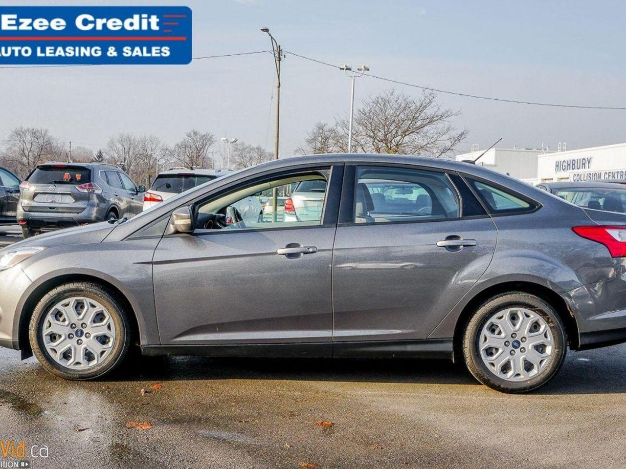 2013 Ford Focus SE-4