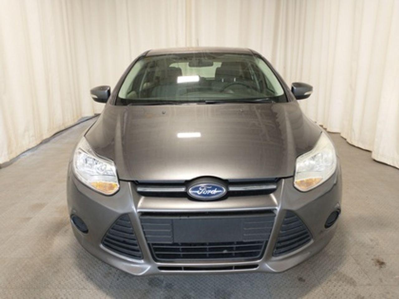 2013 Ford Focus SE-2