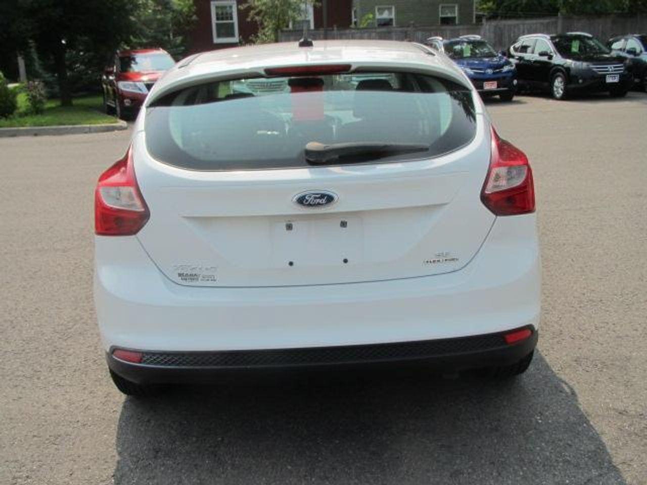2013 Ford Focus SE-3