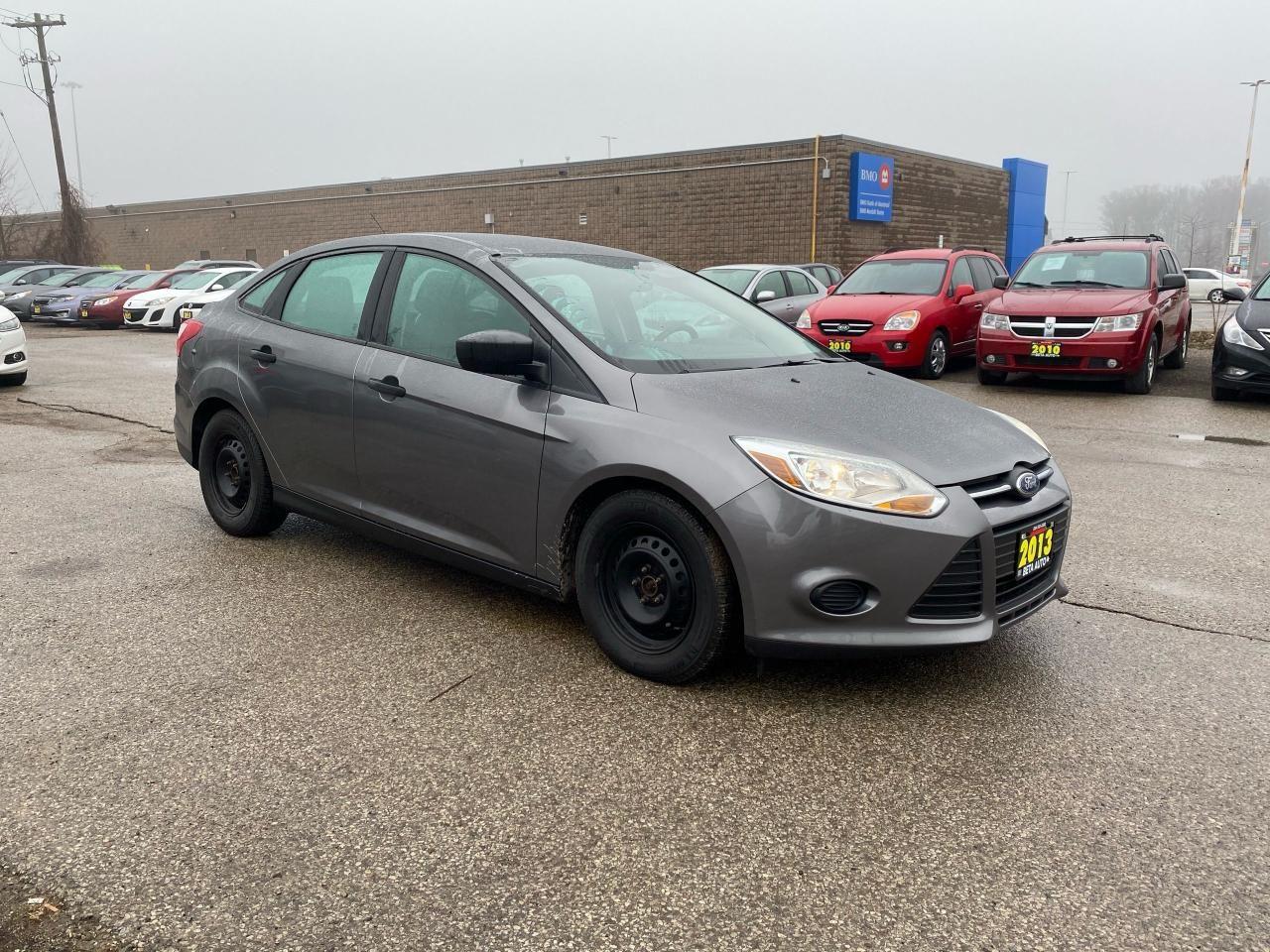 2013 Ford Focus S-3