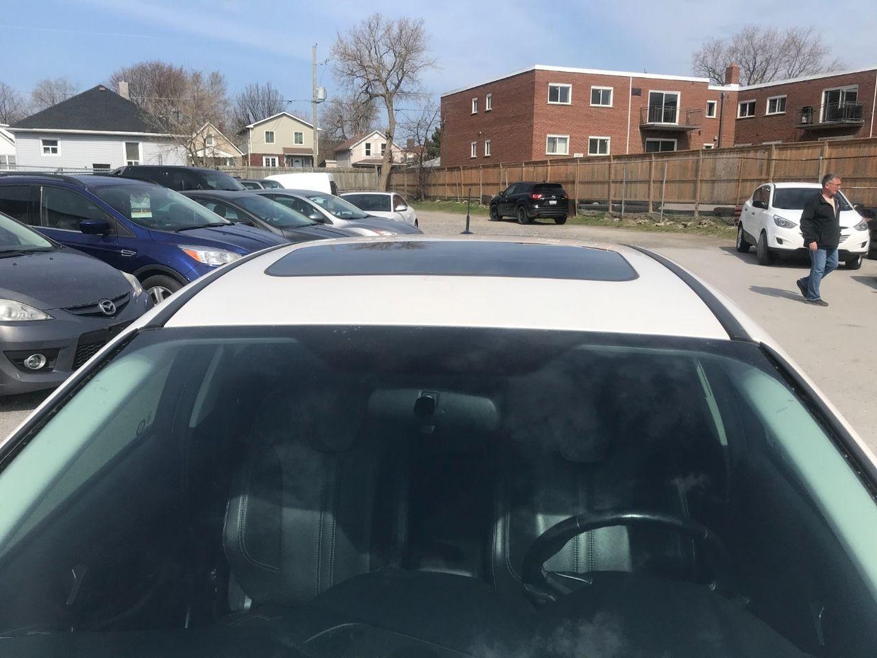 2013 Ford Focus Titanium-3