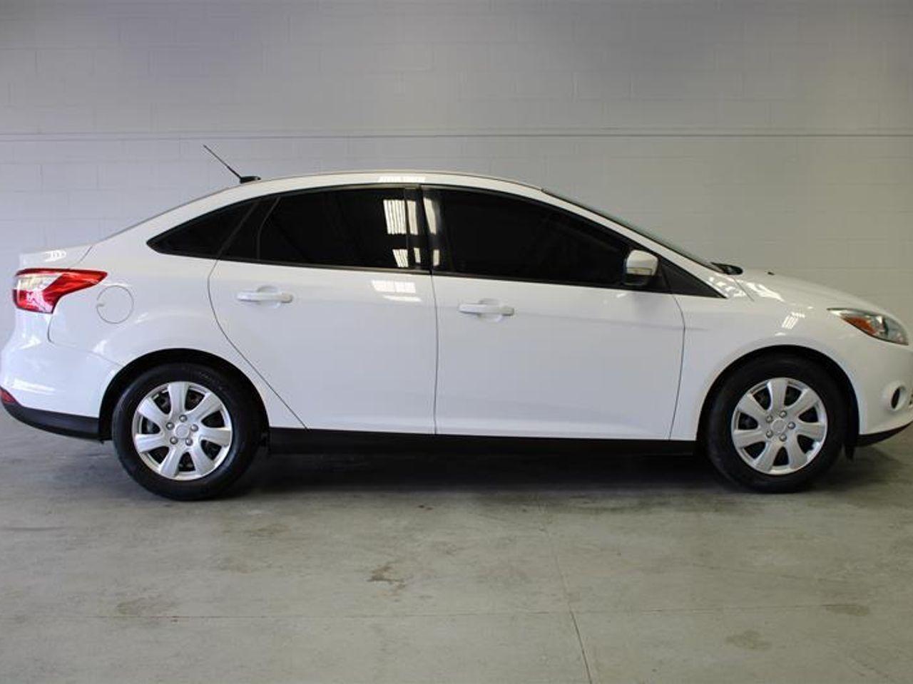 2013 Ford Focus -0