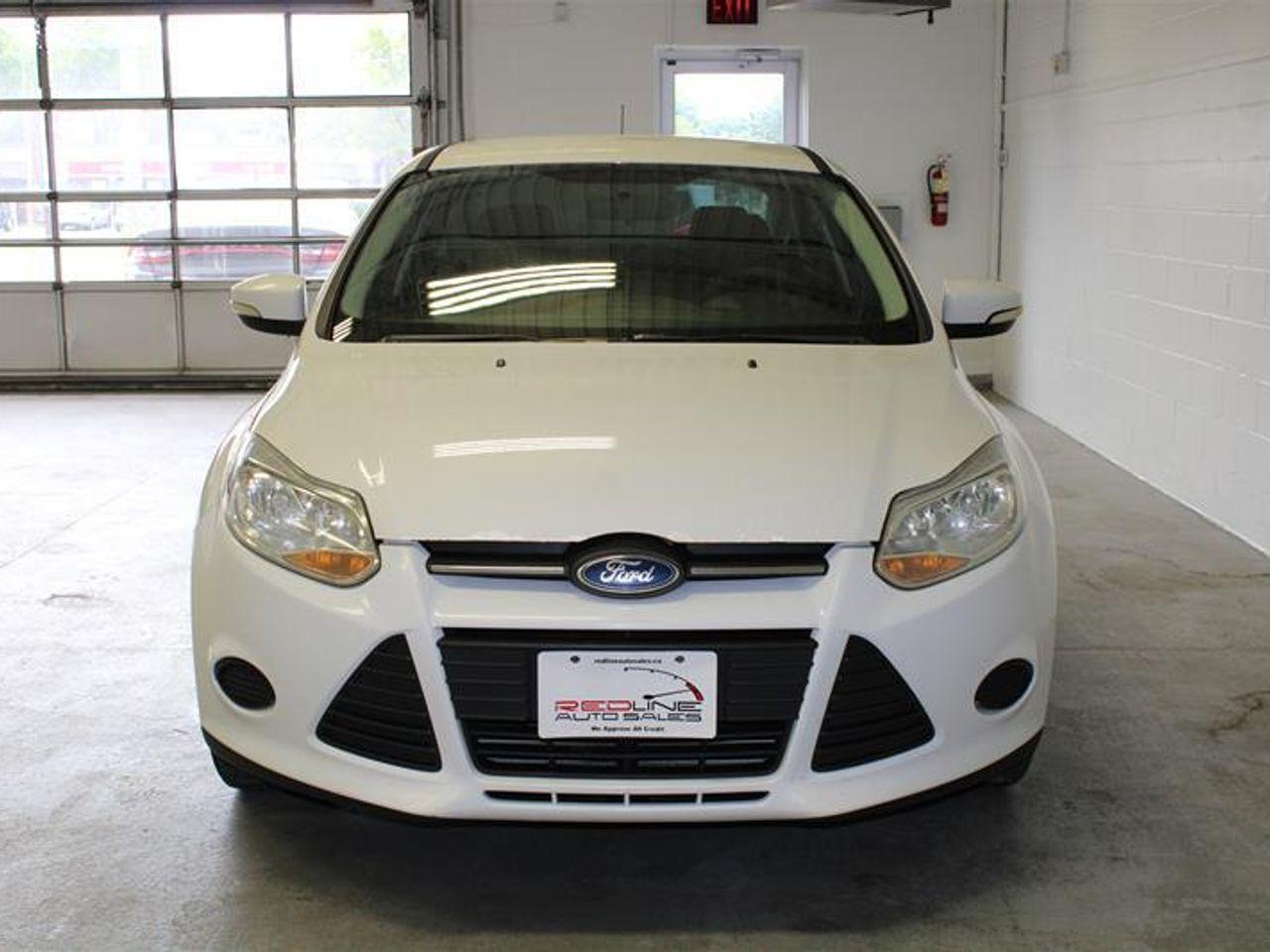 2013 Ford Focus -2