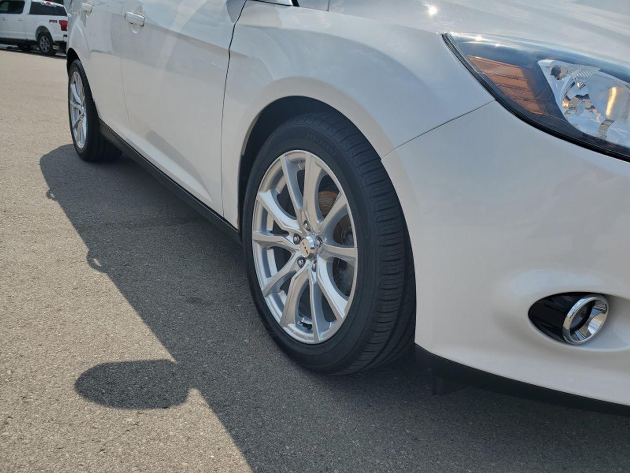 2013 Ford Focus -3
