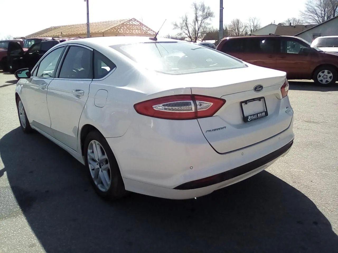 2013 Ford Fusion SE-2