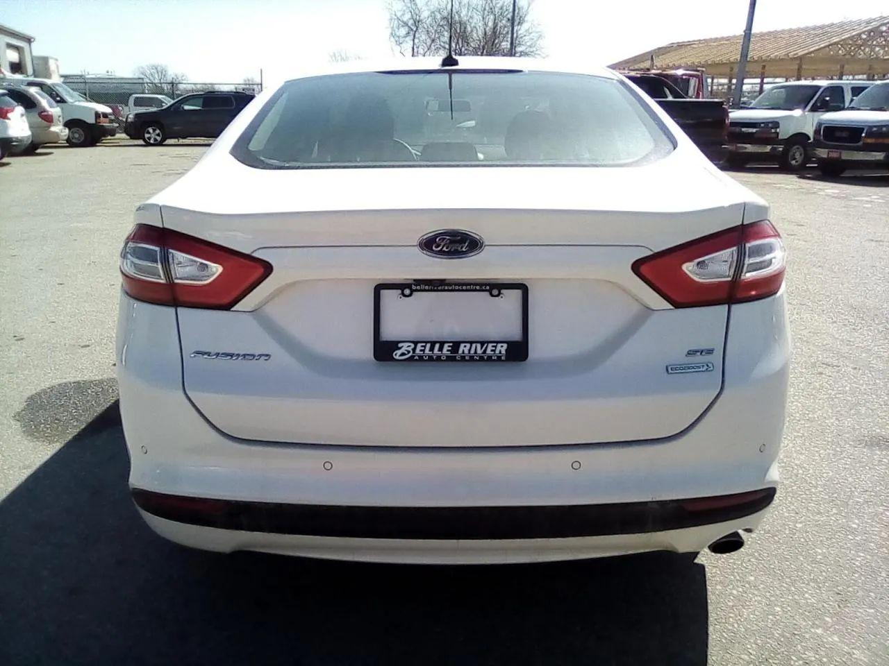 2013 Ford Fusion SE-3