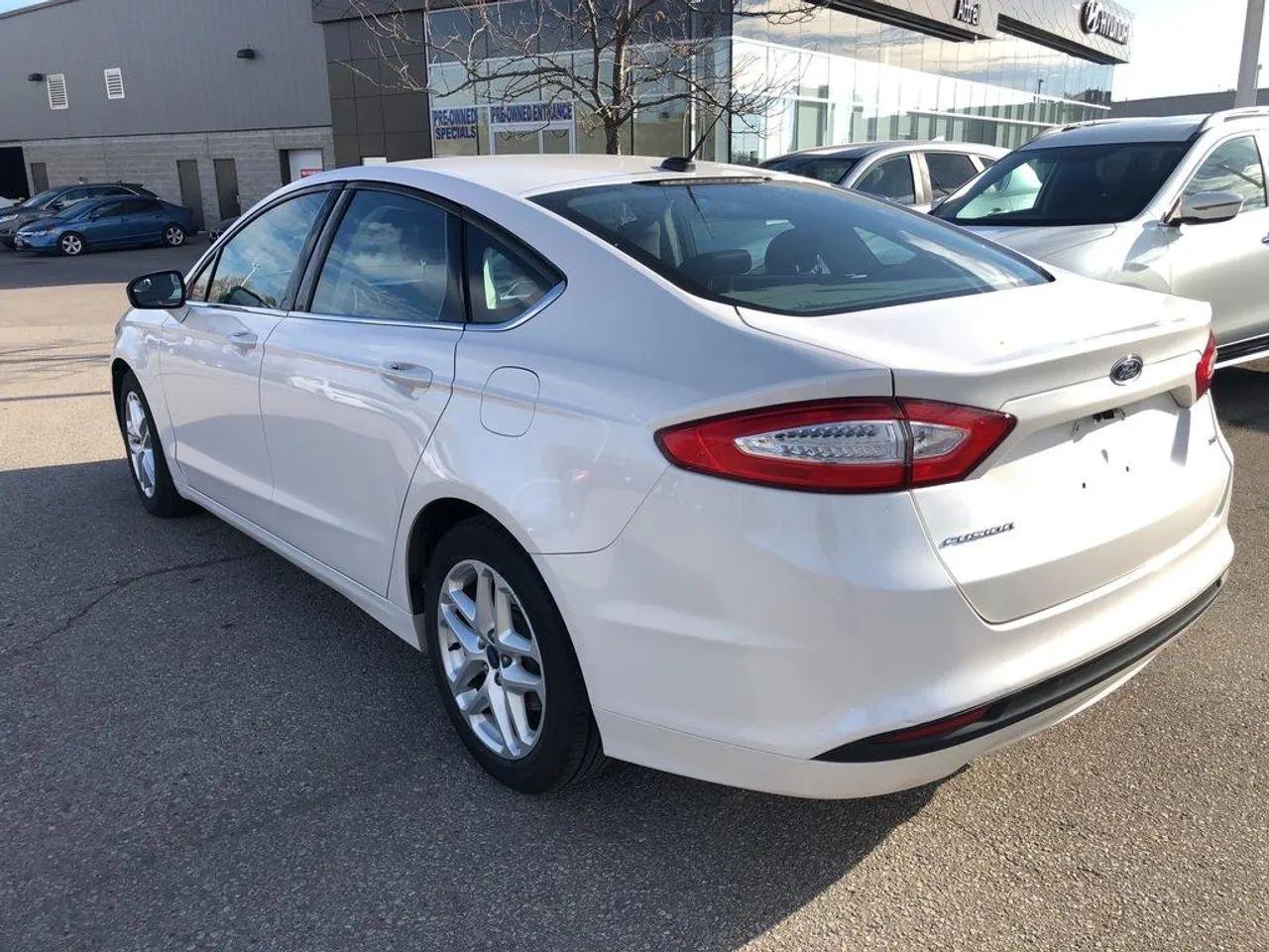 2013 Ford Fusion SE-4