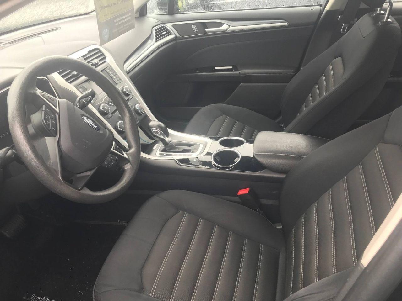 2013 Ford Fusion SE-1