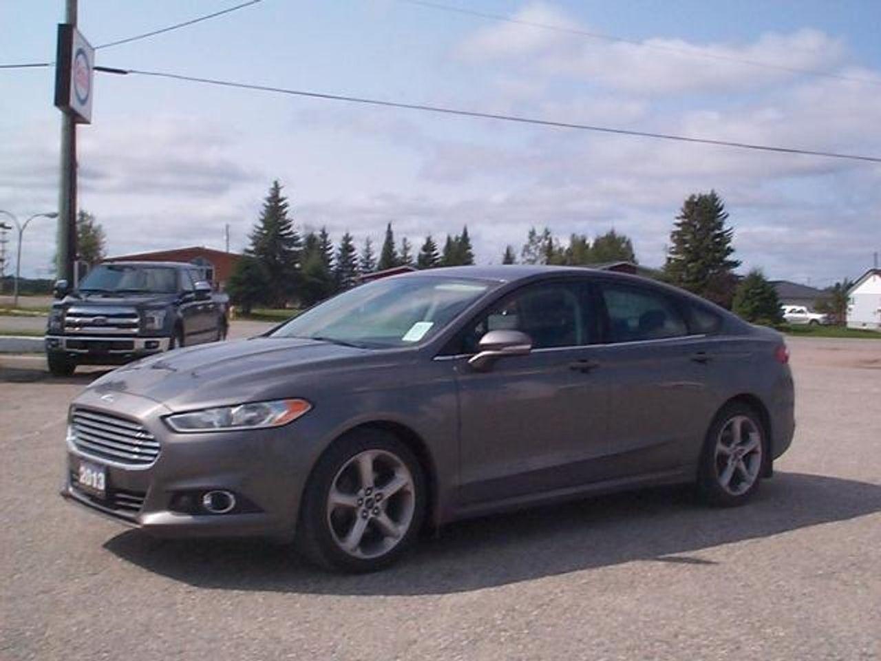 2013 Ford Fusion SE-2