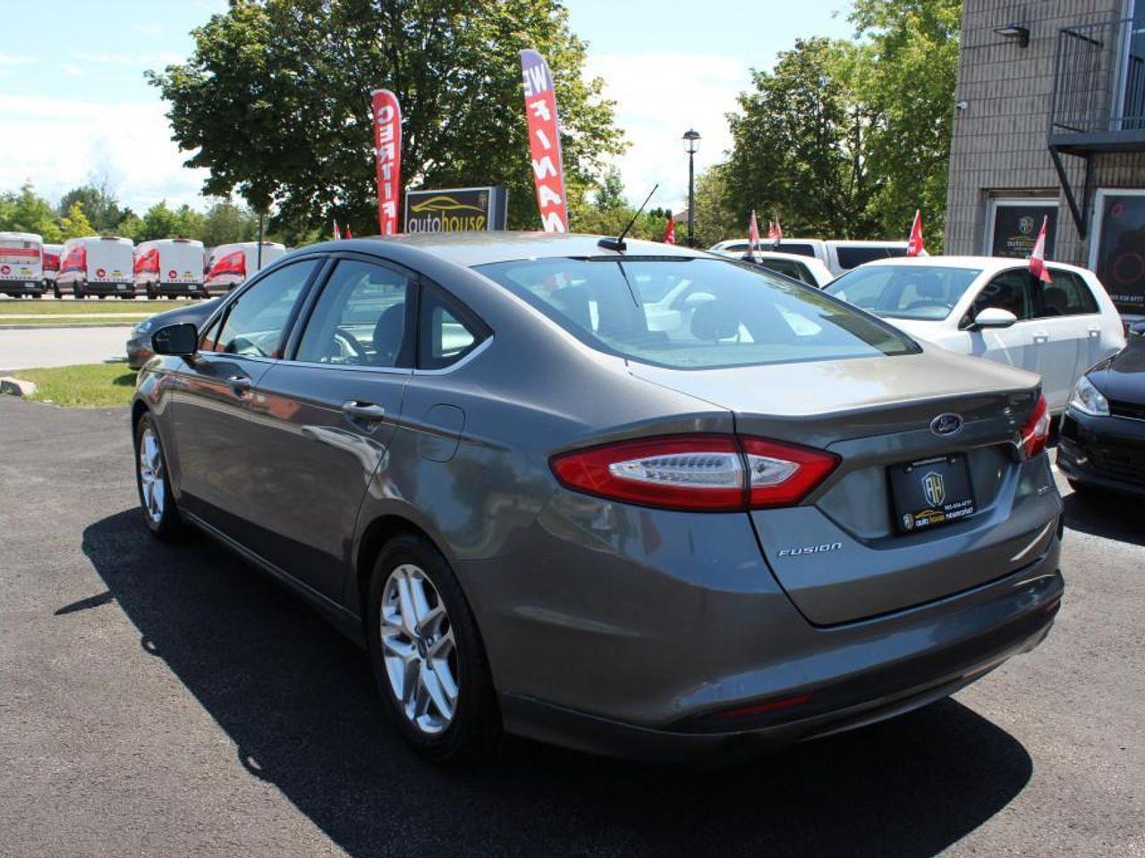 2013 Ford Fusion SE-2