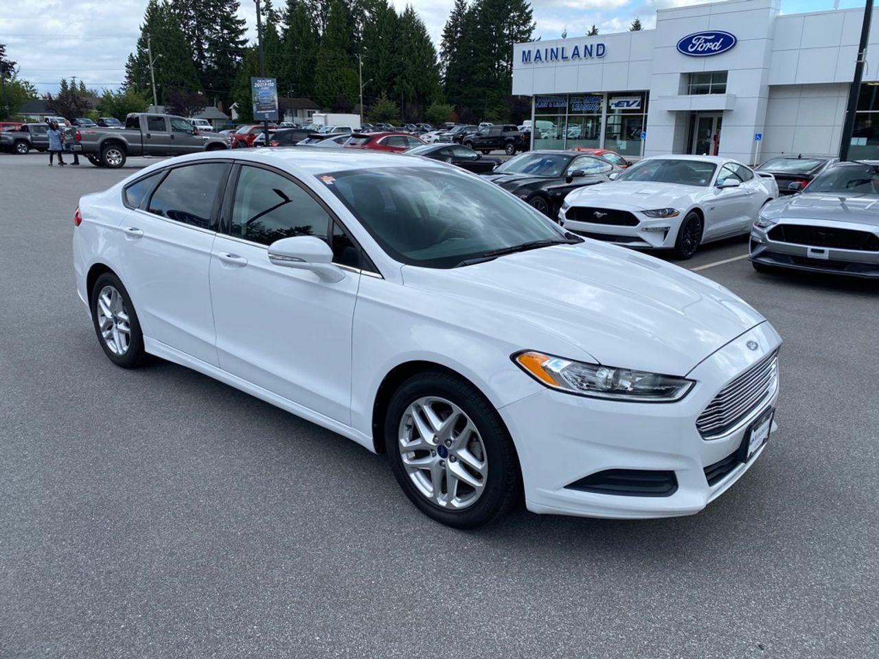 2013 Ford Fusion SE-2
