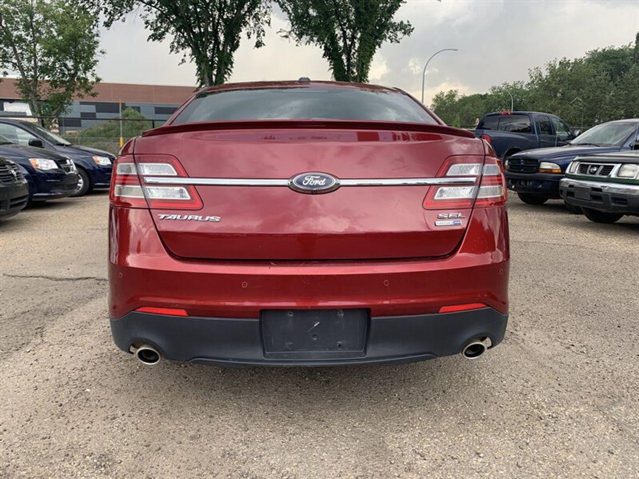 2013 Ford Taurus SEL-4
