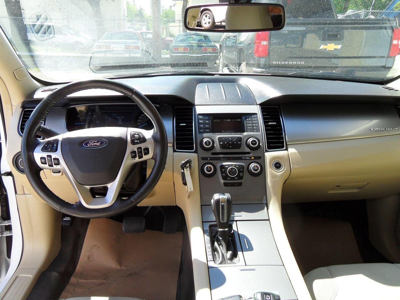2013 Ford Taurus V6 SEL-3