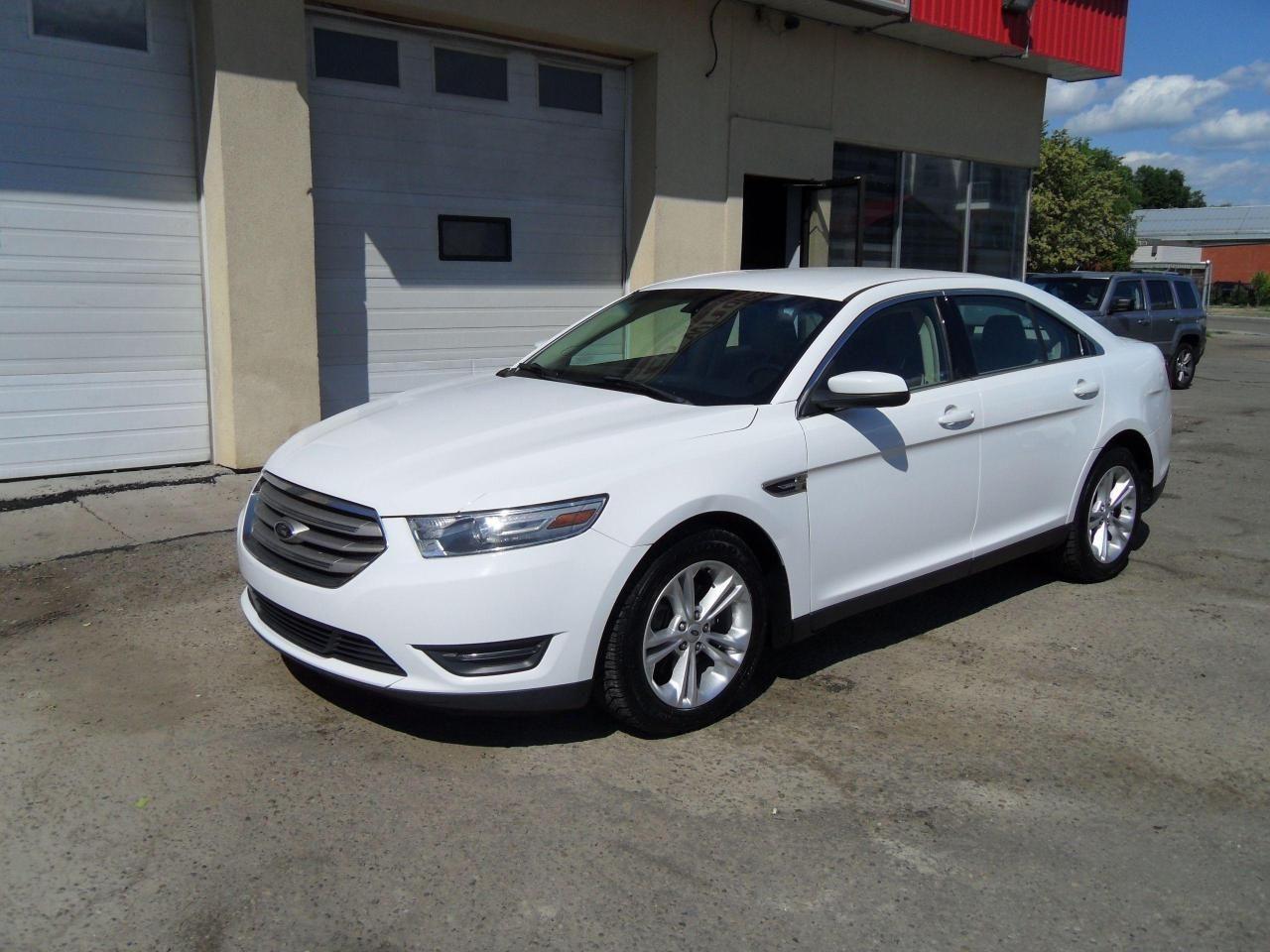 2013 Ford Taurus V6 SEL-4