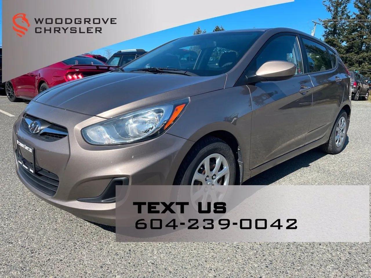 2013 Hyundai Accent GL-0