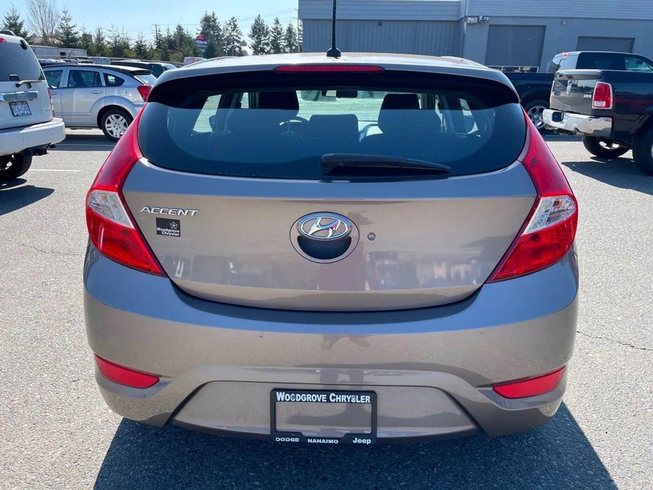 2013 Hyundai Accent GL-3