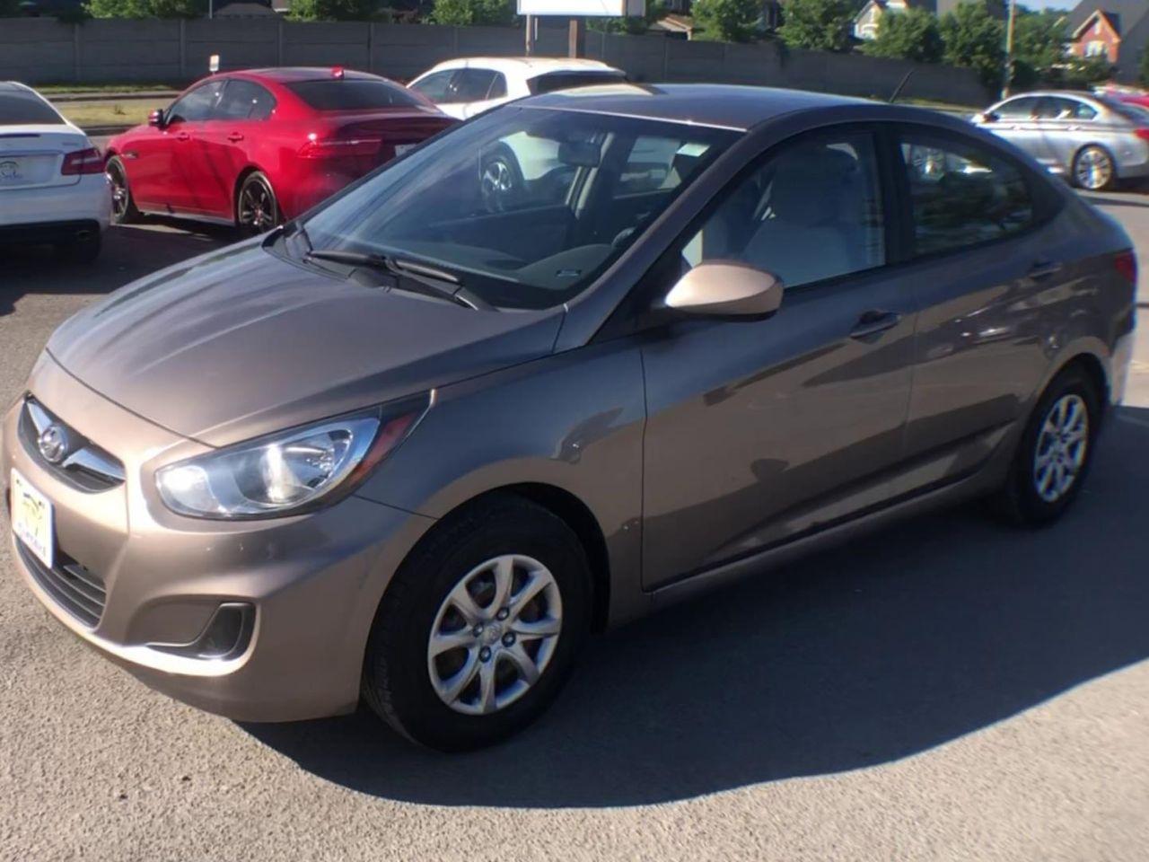 2013 Hyundai Accent GL-3