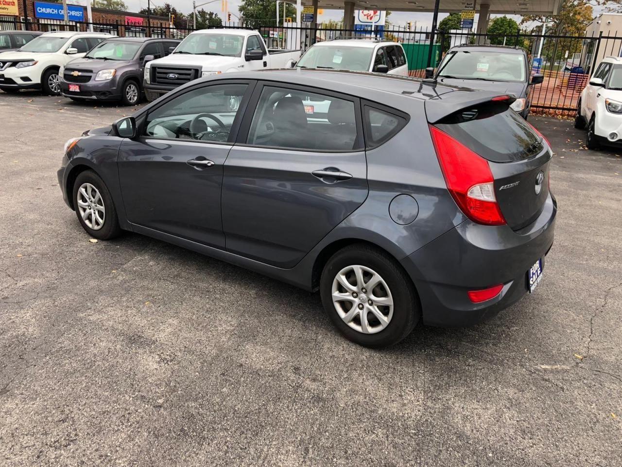 2013 Hyundai Accent GL-3