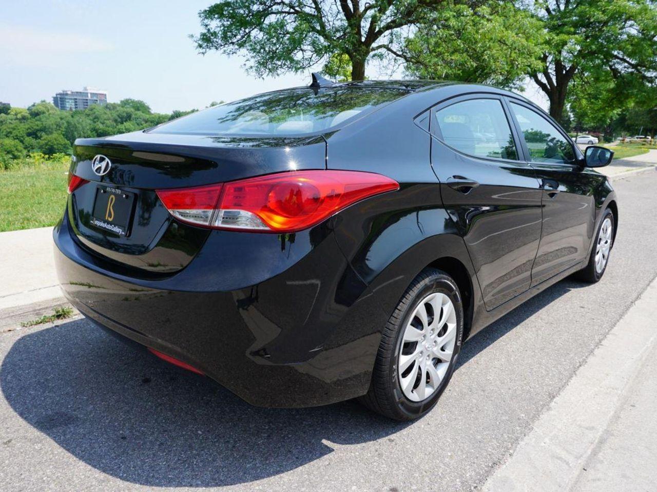 2013 Hyundai Elantra -3