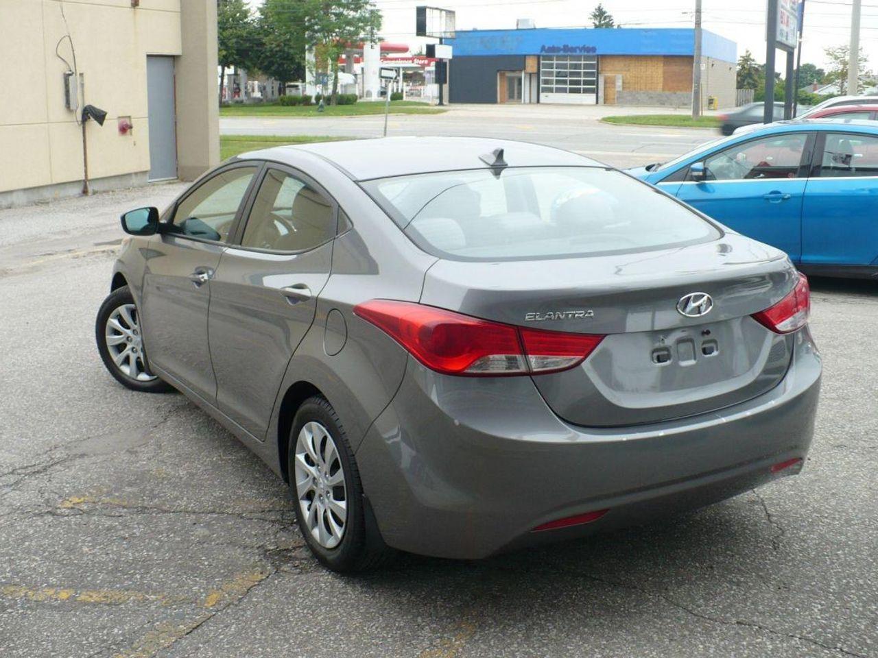 2013 Hyundai Elantra GL-4