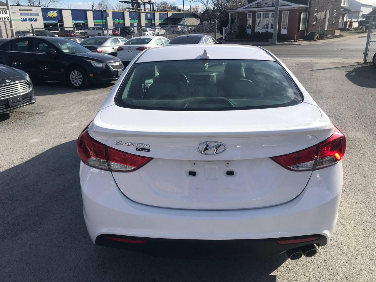 2013 Hyundai Elantra GLS-3
