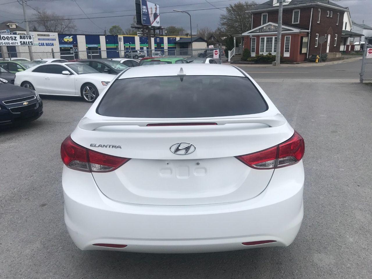 2013 Hyundai Elantra GLS-3