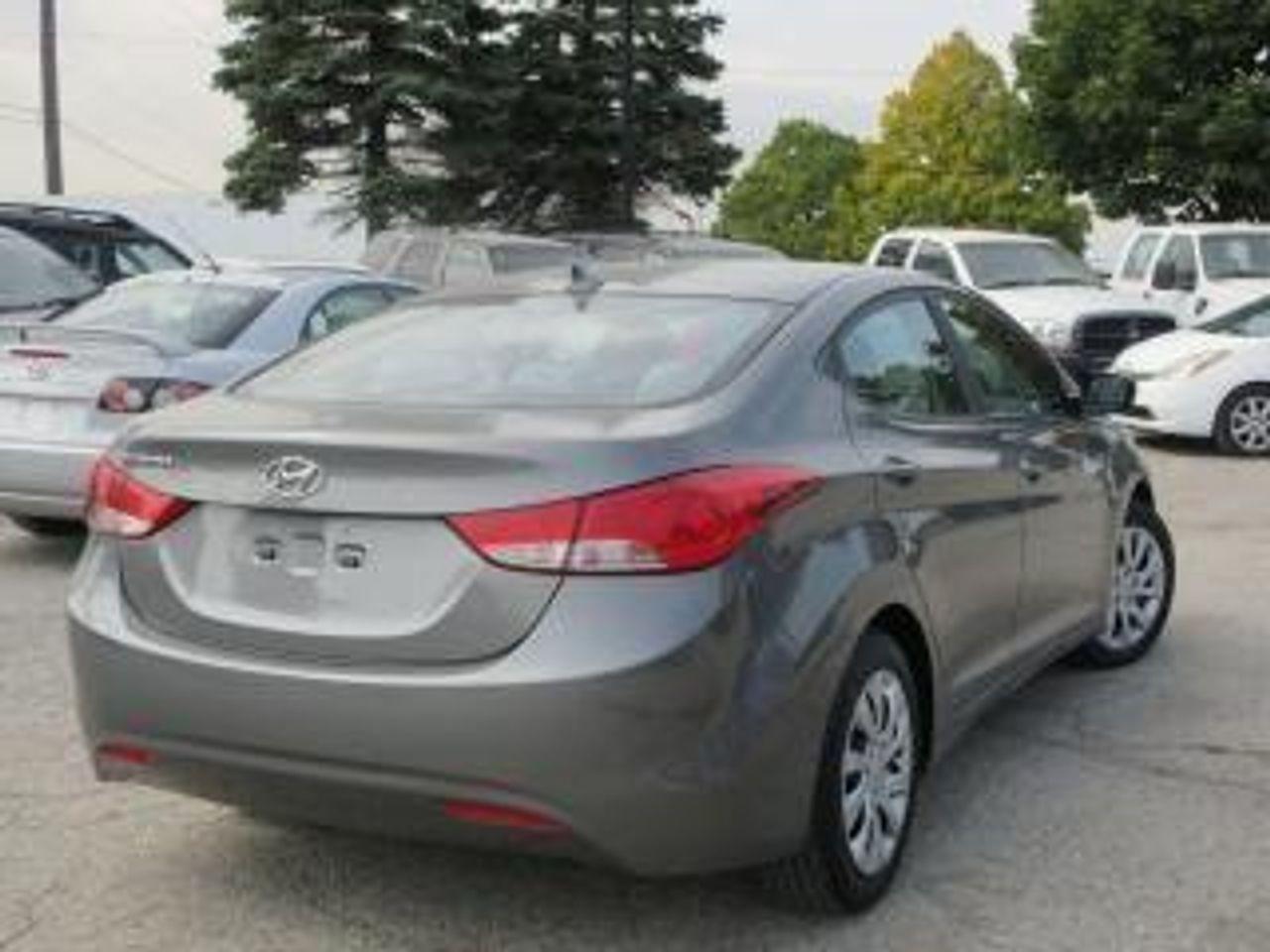 2013 Hyundai Elantra -3