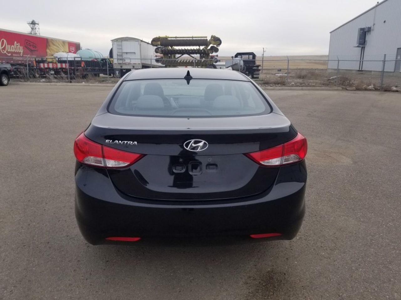 2013 Hyundai Elantra L-4