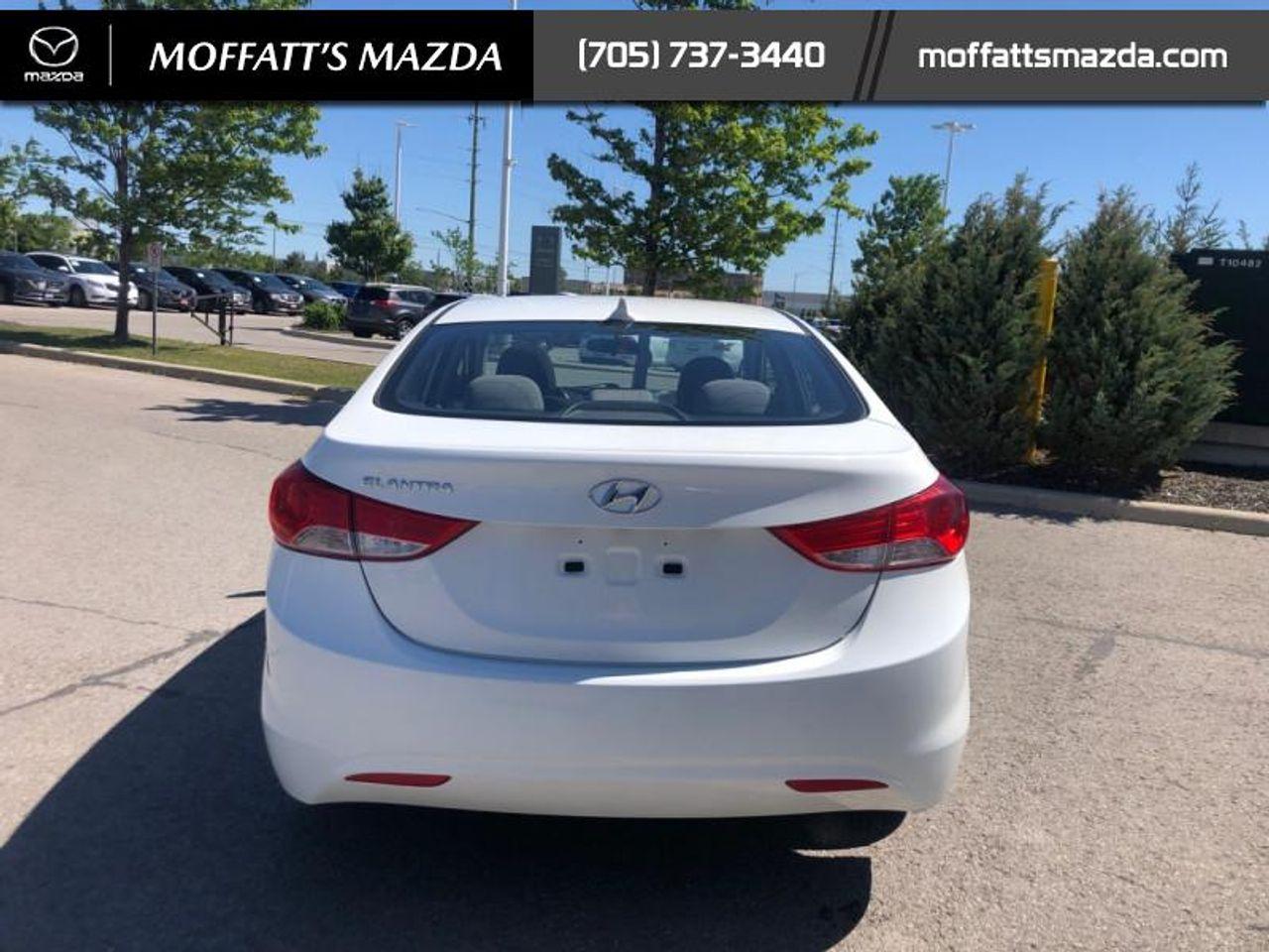 2013 Hyundai Elantra -2