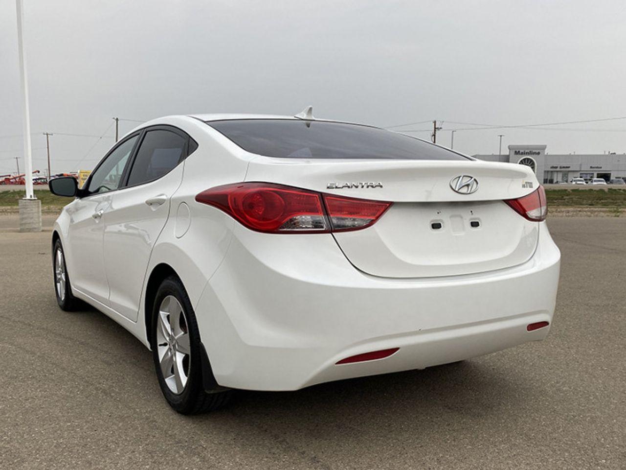 2013 Hyundai Elantra -3