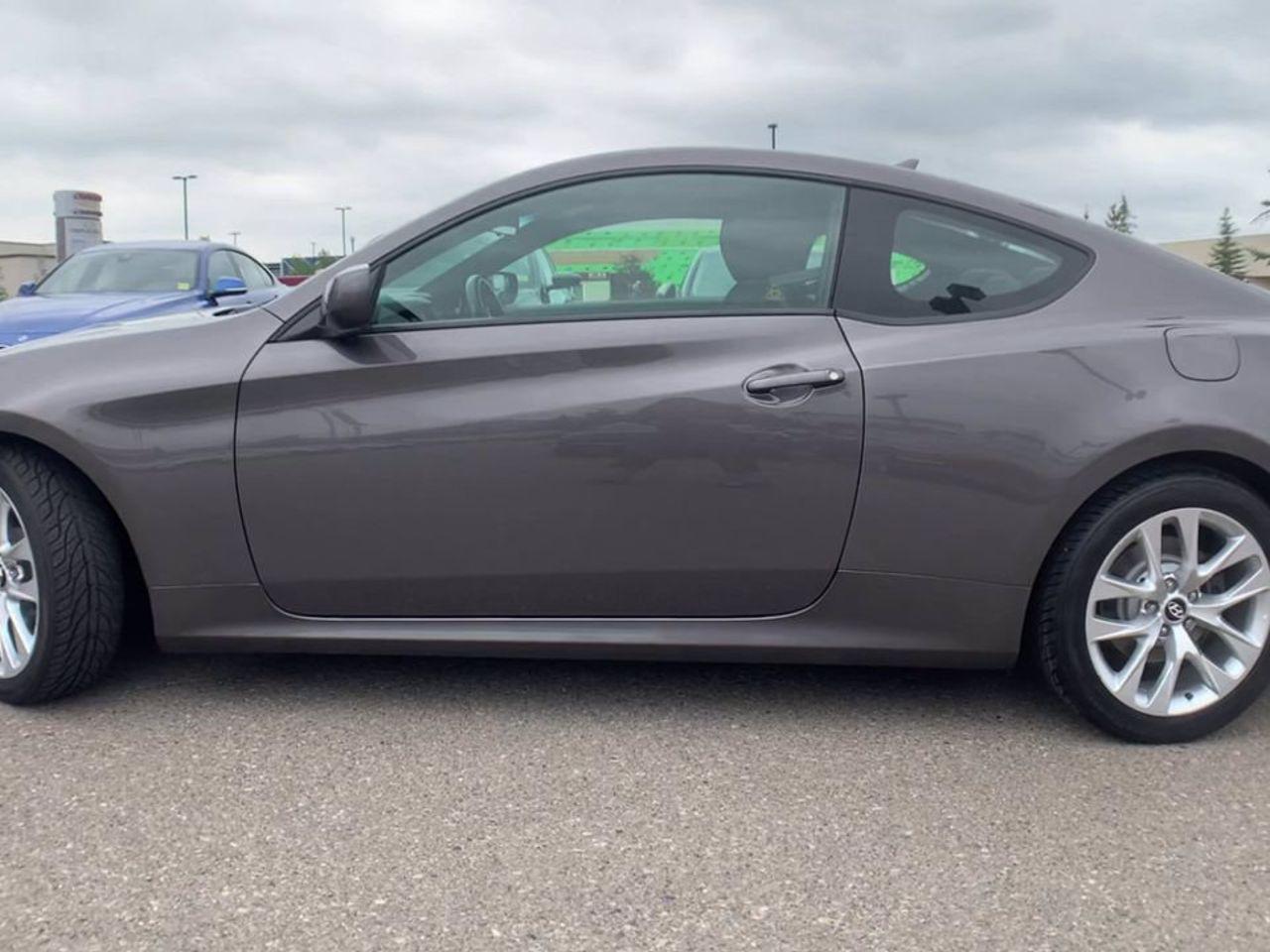2013 Hyundai Genesis -3