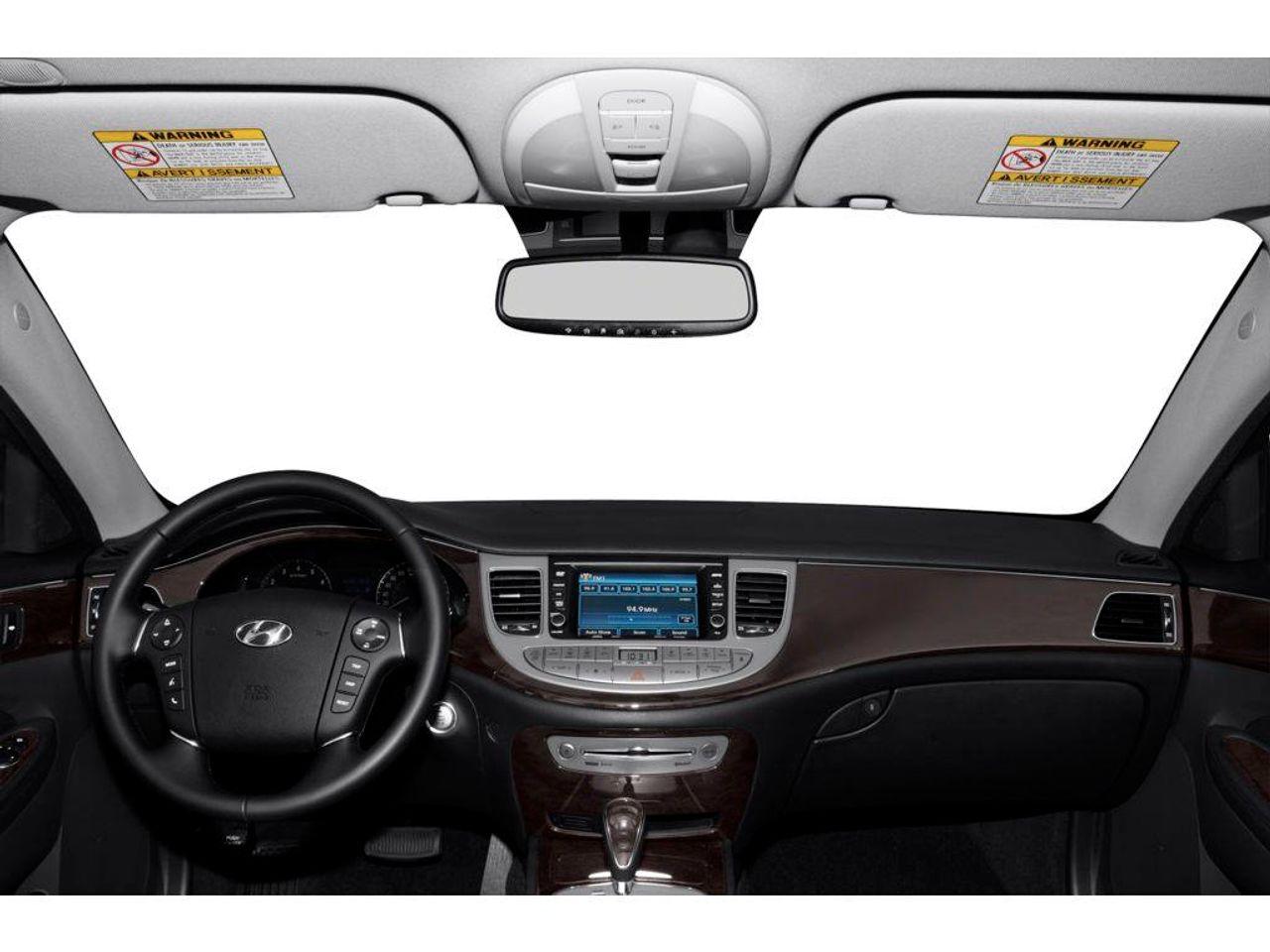 2013 Hyundai Genesis -4