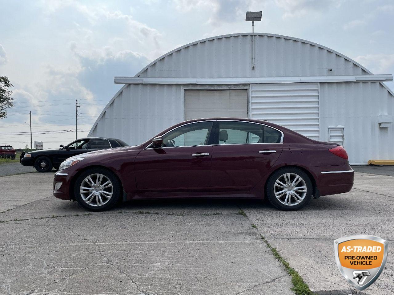 2013 Hyundai Genesis Premium-2